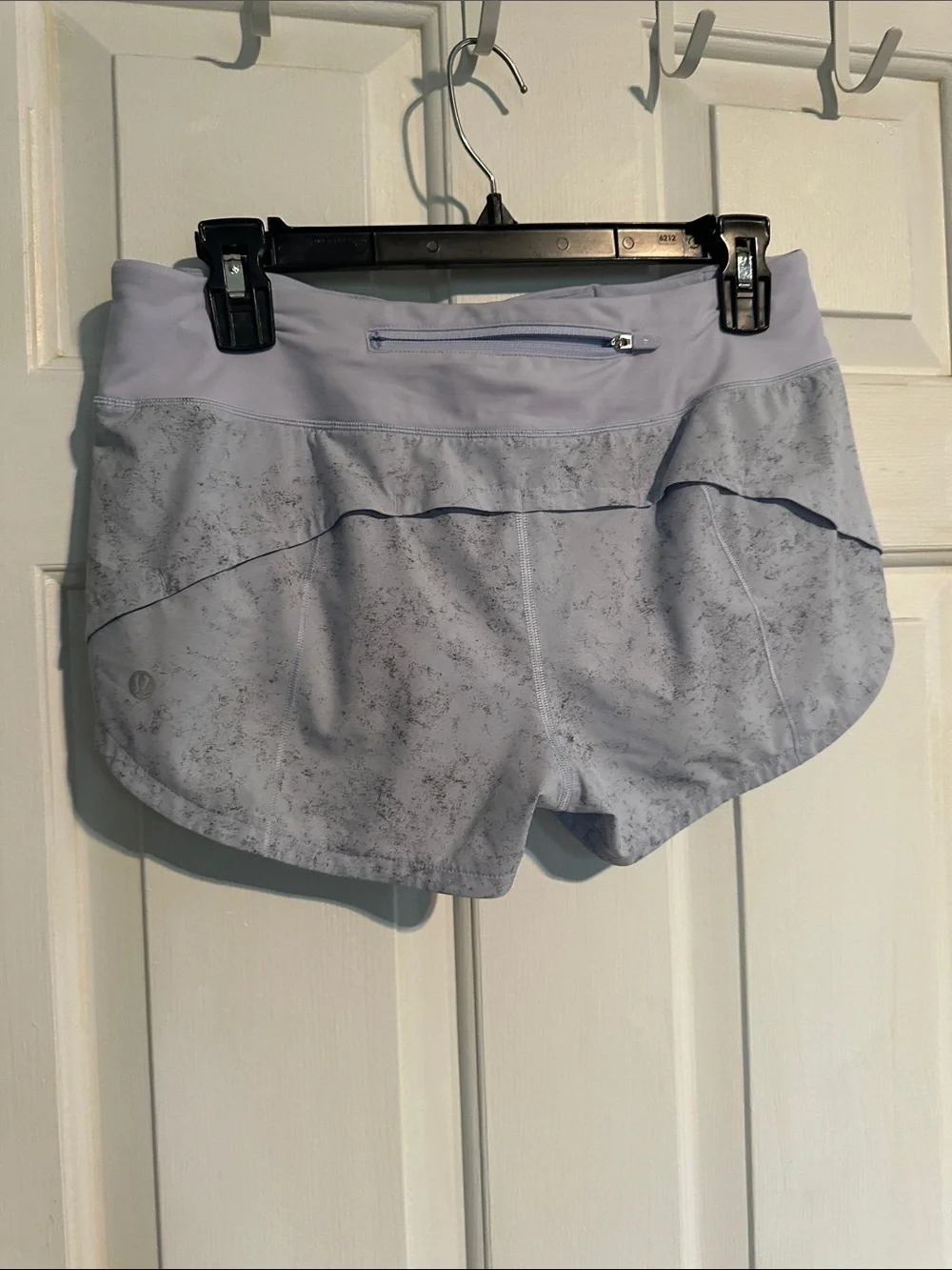 Lululemon grey running shorts women’s size 6